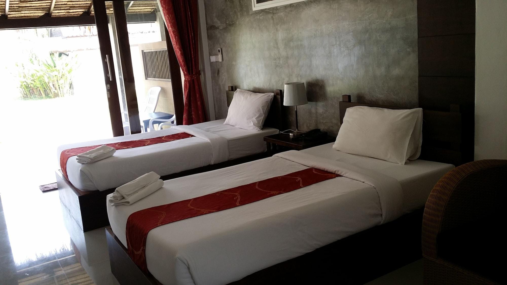 Nana Beach Hotel & Resort Pathiu Exterior photo