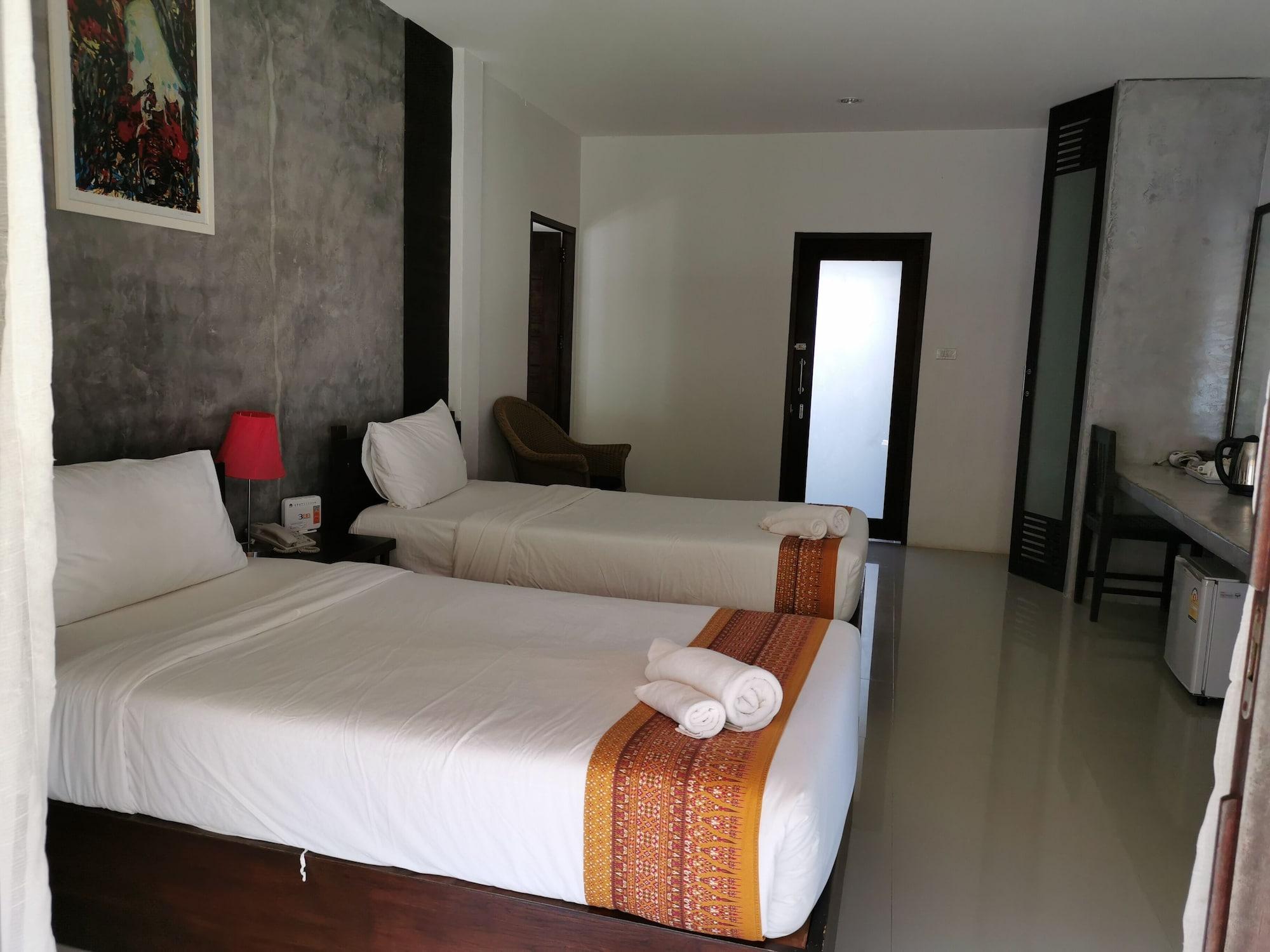 Nana Beach Hotel & Resort Pathiu Exterior photo